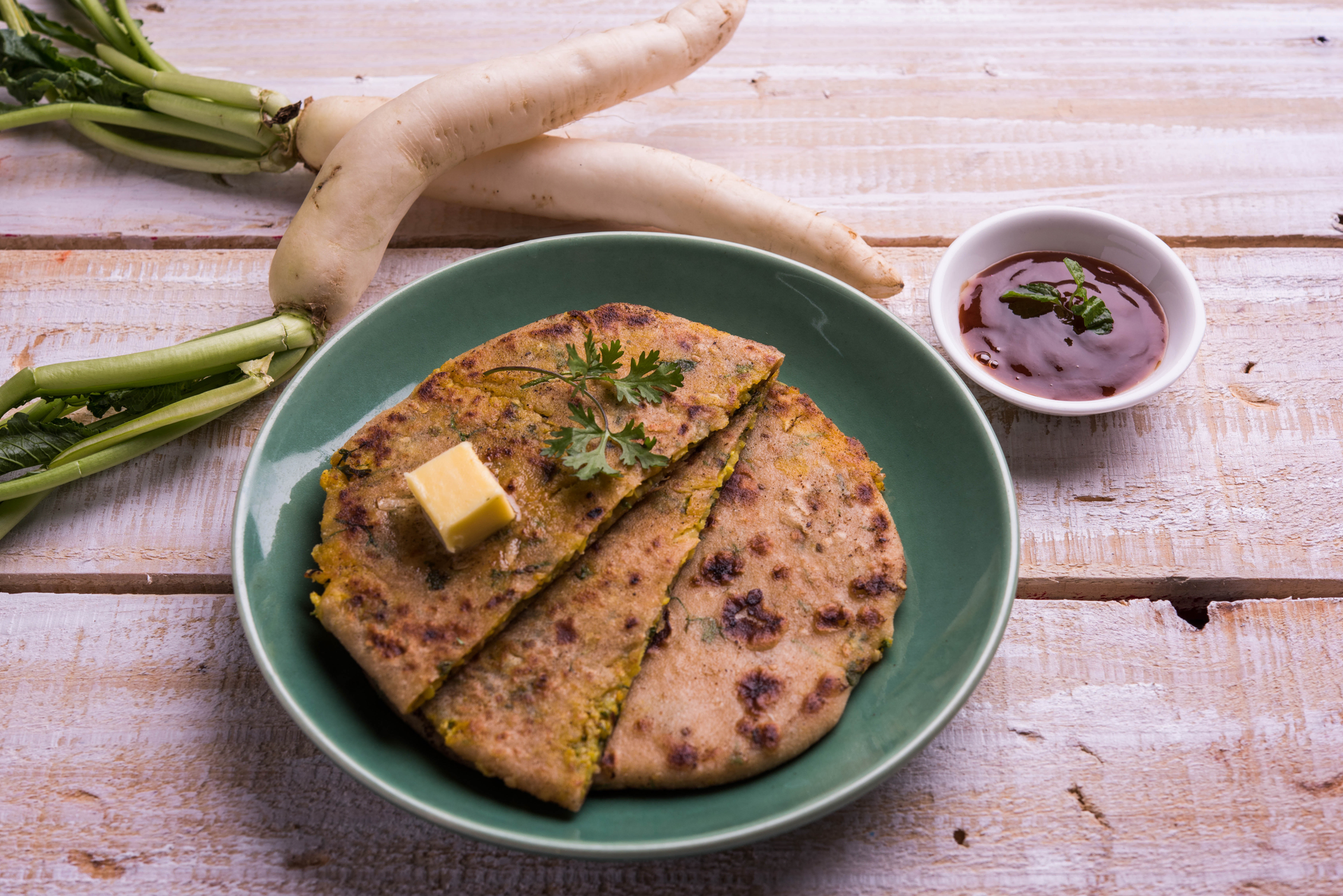 Aromatic Indian Methi Thepla with Carrot Pickle