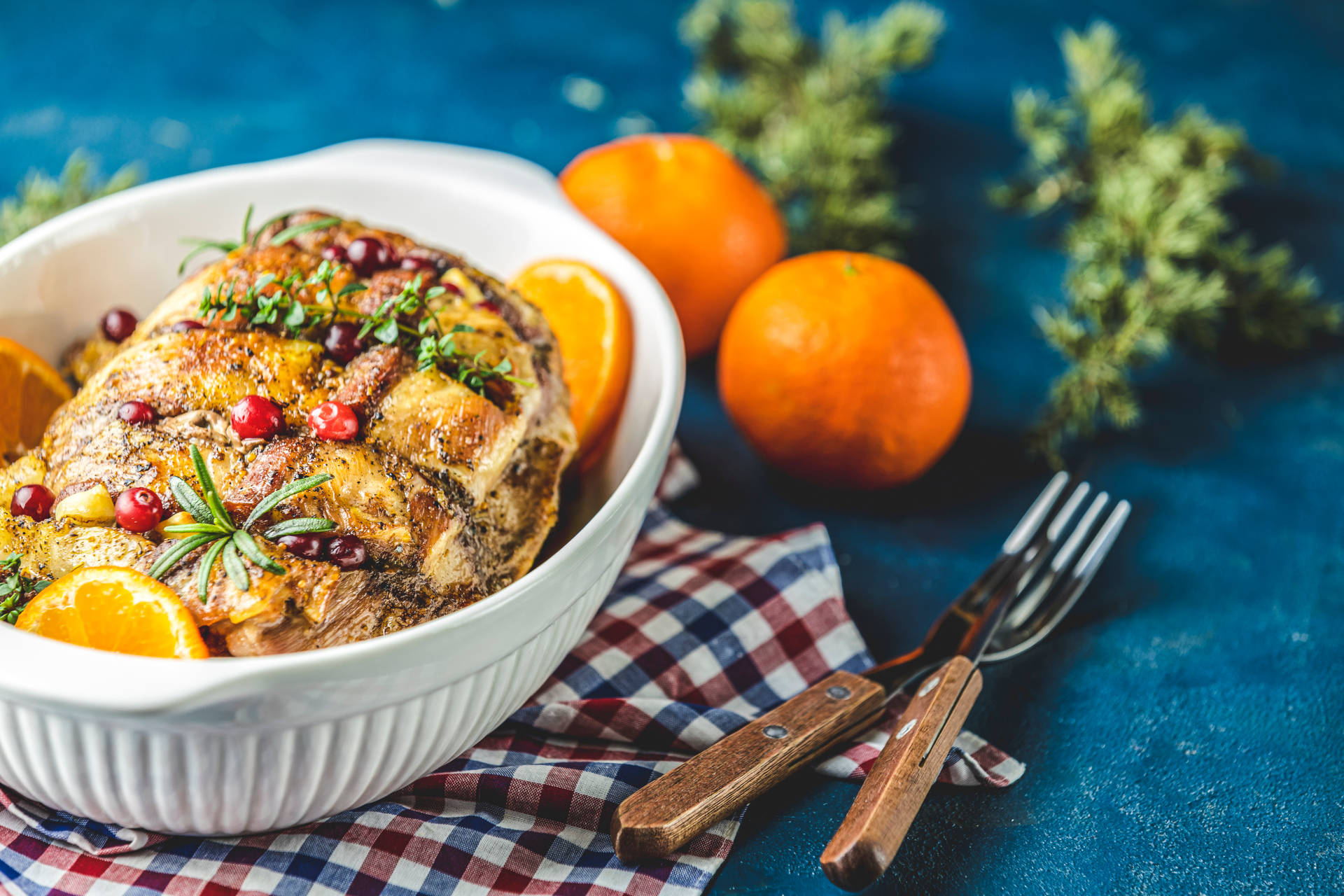 Aromatic Moroccan Chicken Tagine with Apricots and Almonds