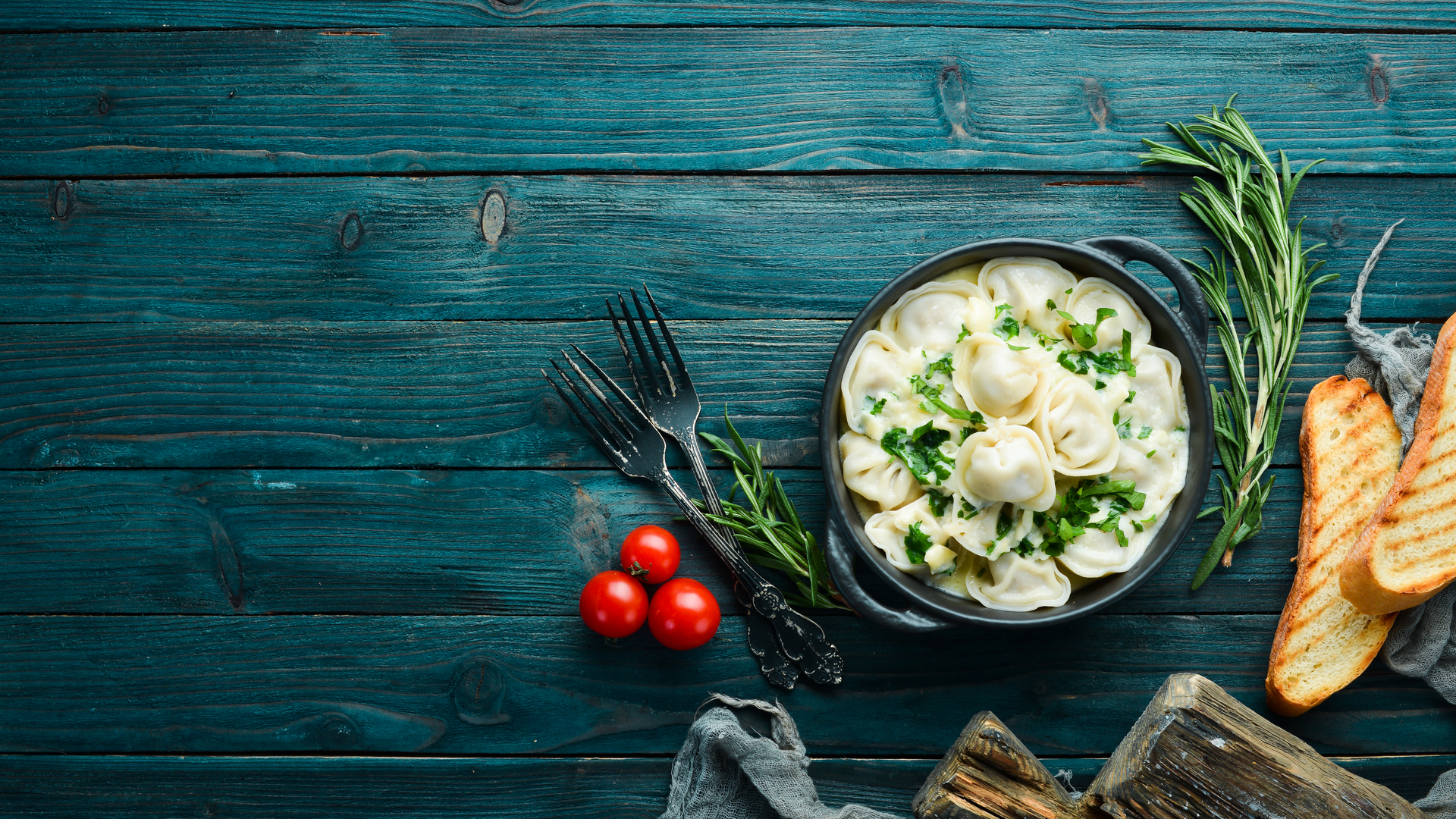 Aromatic Swedish Dill and Haddock Chowder with Warm Potatoes