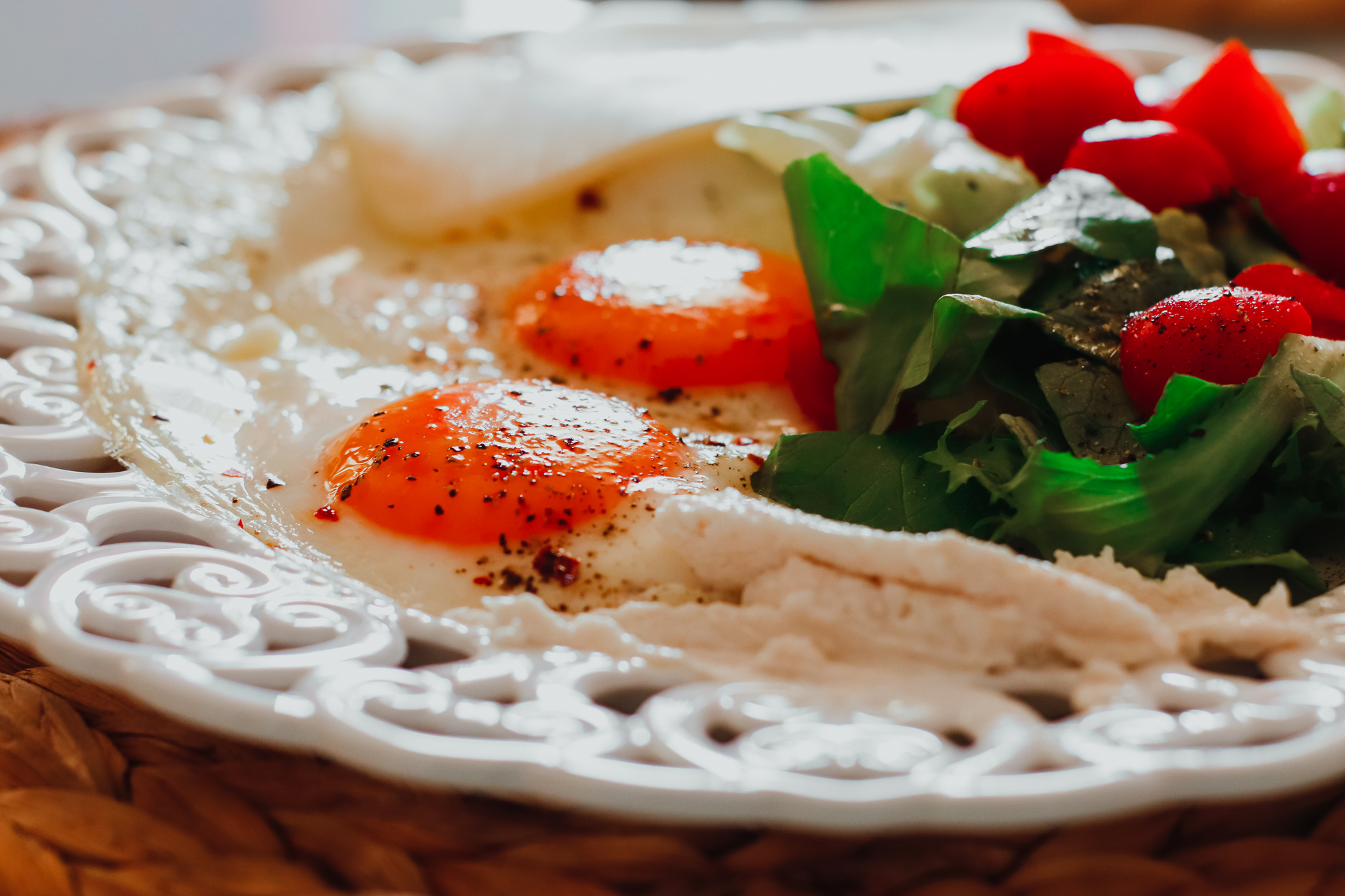 Authentic Greek Taramasalata with Fish Roe and Lemon