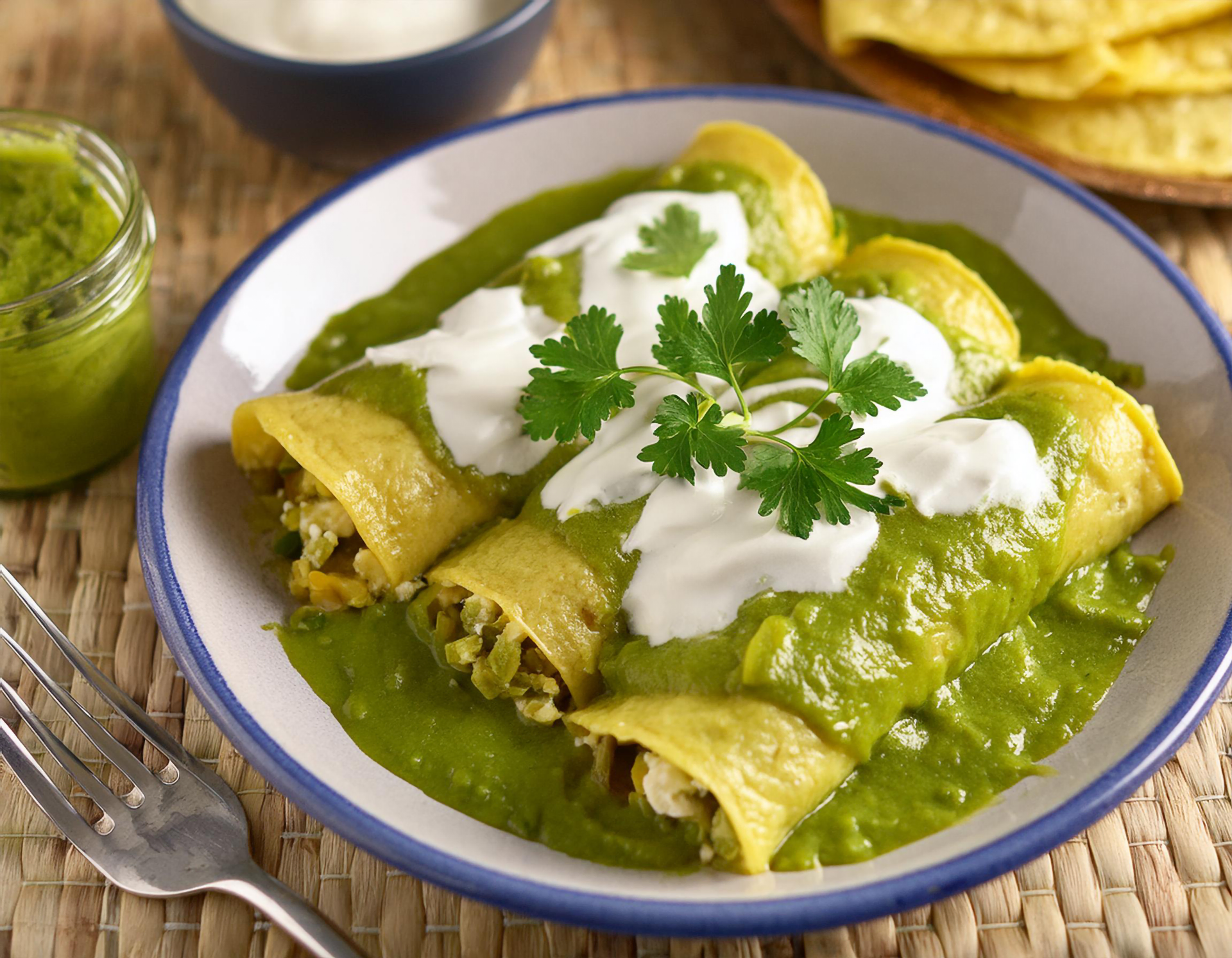 Authentic Mexican Enchiladas Verdes