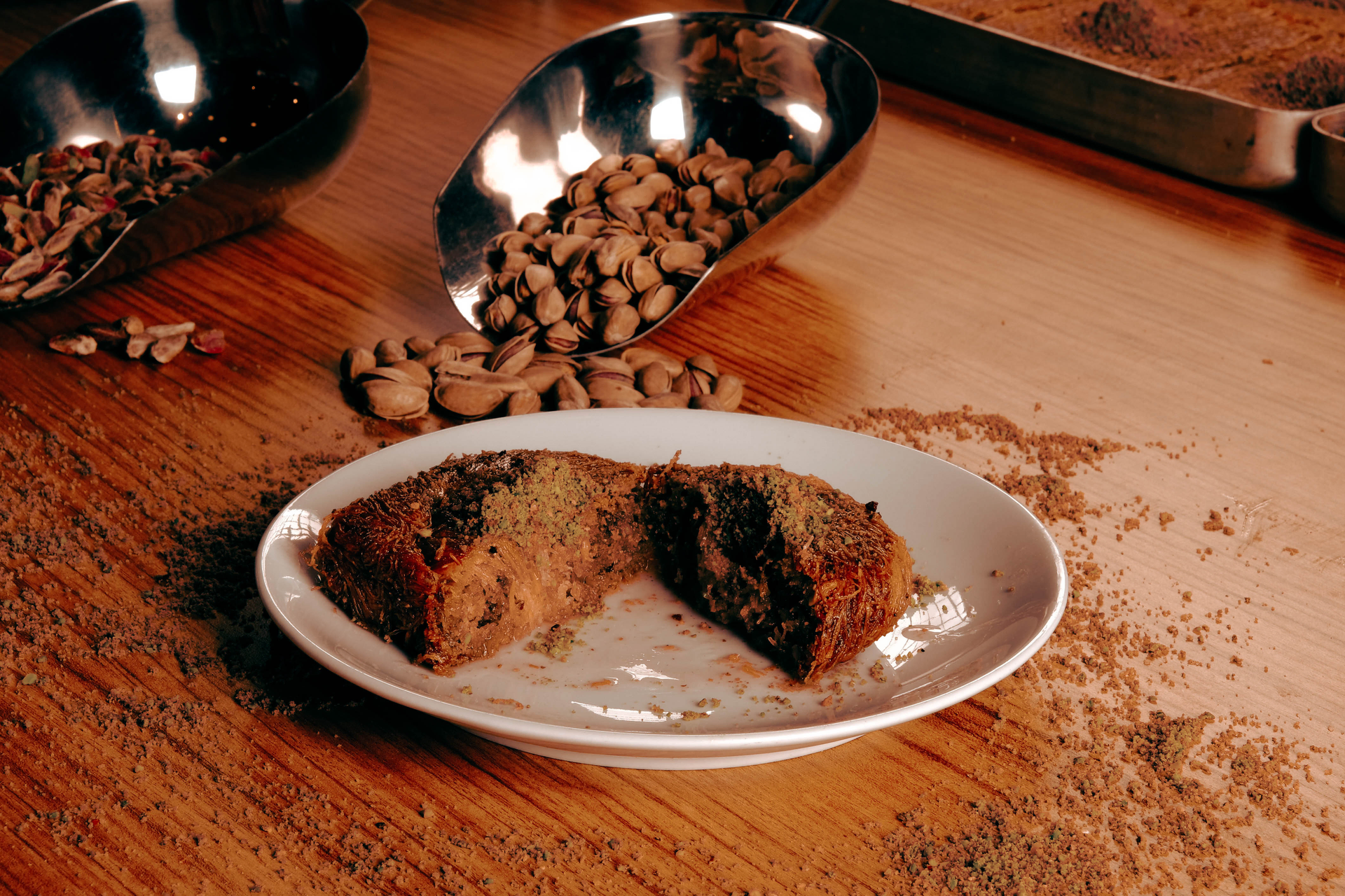 Chocolatey Mexican Mole Cake with Cinnamon and Vanilla