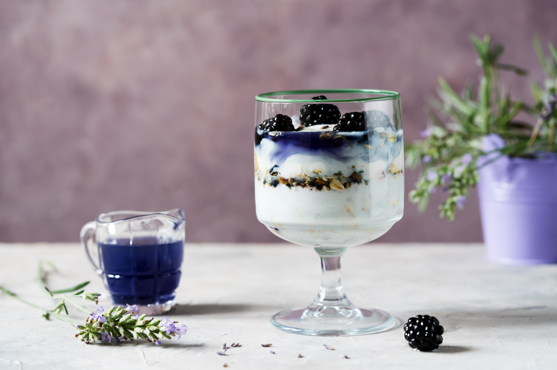 Creamy Icelandic Skyr Parfait with Blueberries and Honey