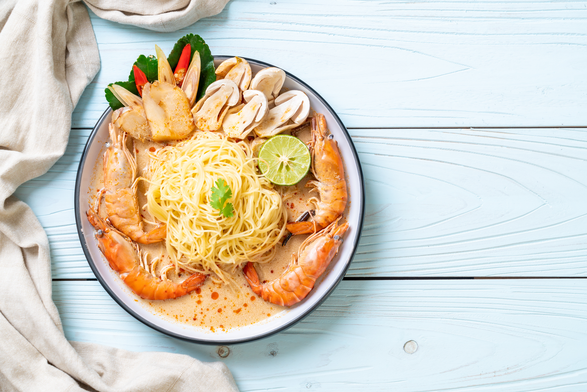 Creamy Singaporean Laksa with Shrimp and Coconut Milk