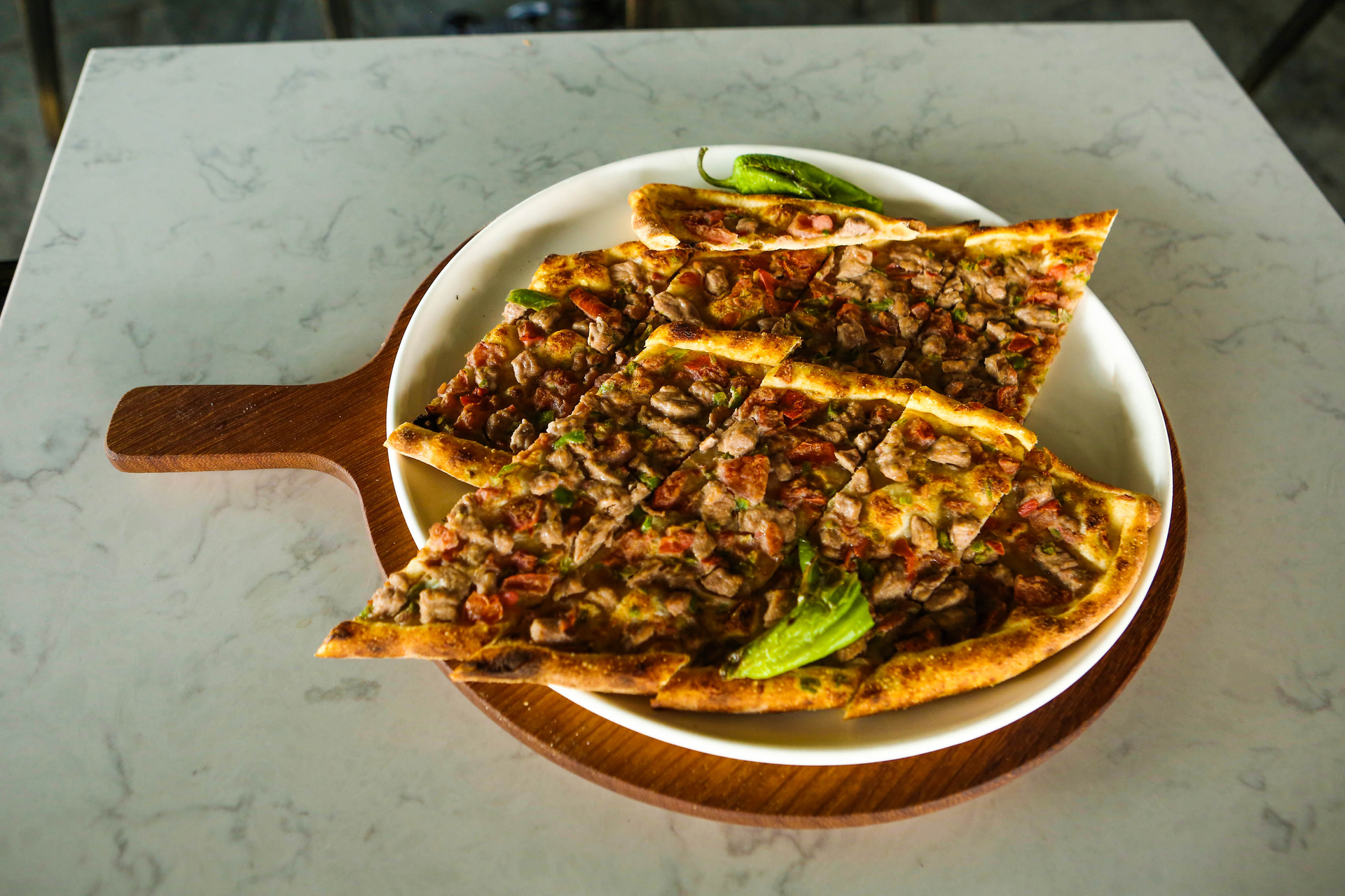 Crispy Egyptian Hawawshi Bites with Spicy Minced Beef