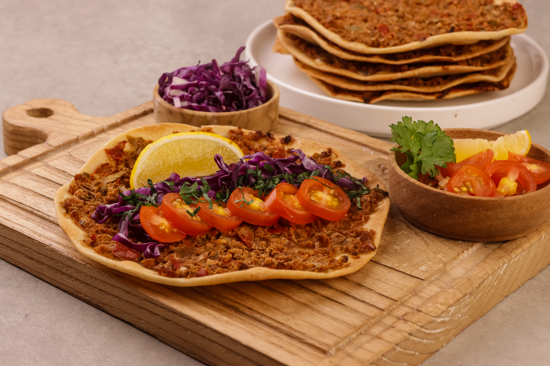 Crispy Egyptian Hawawshi Bites with Spicy Minced Beef