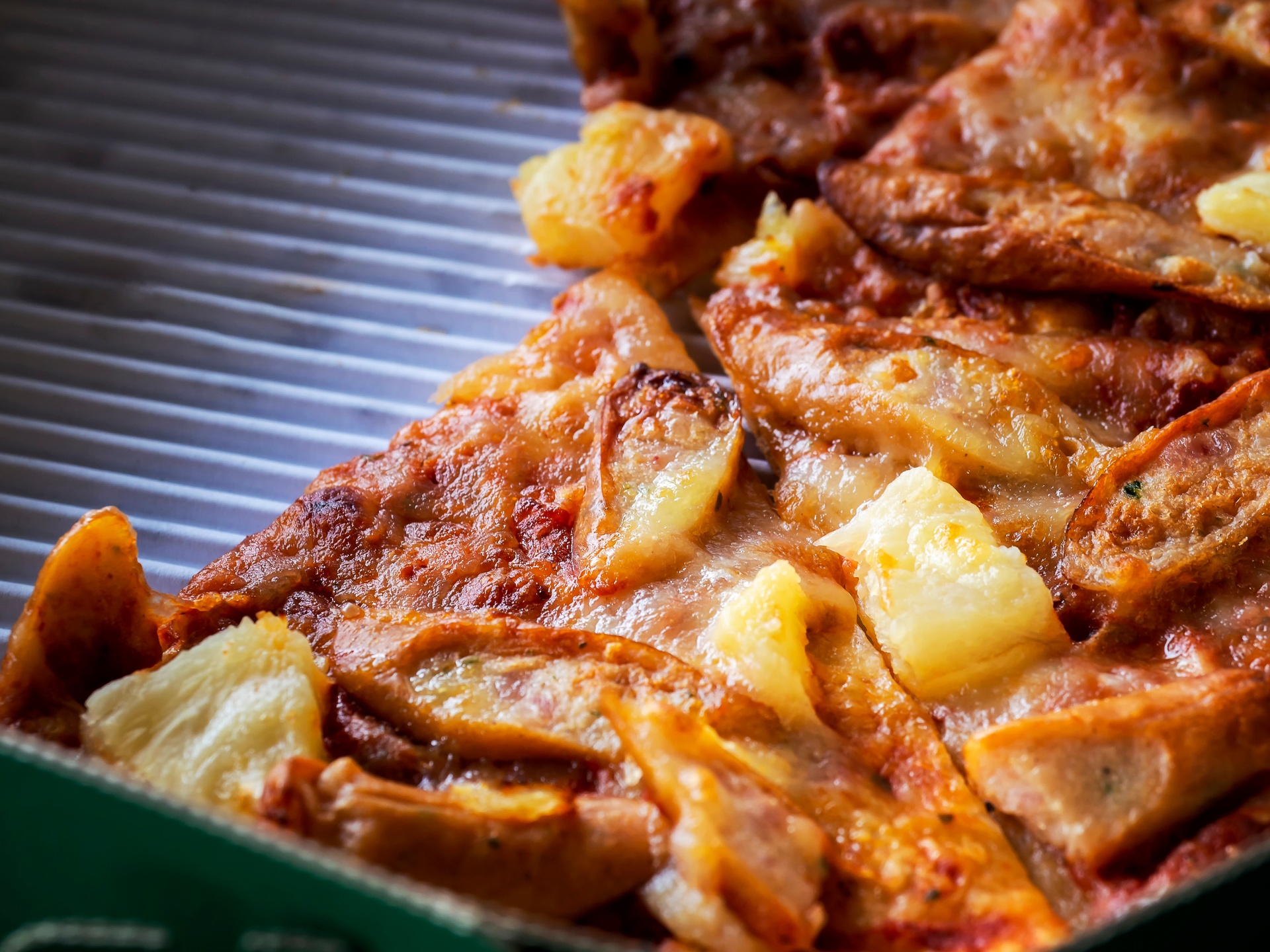 Danish Æbleflæsk with Caramelized Onions and Apples