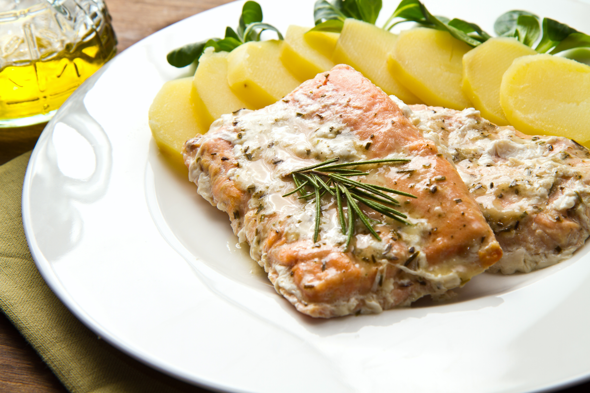 Finnish Mustard-Crusted Salmon with Dill Cream Sauce