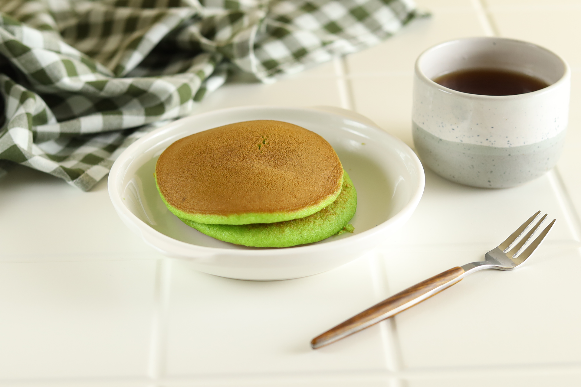 Fluffy Japanese Matcha Pancakes with Red Bean Cream