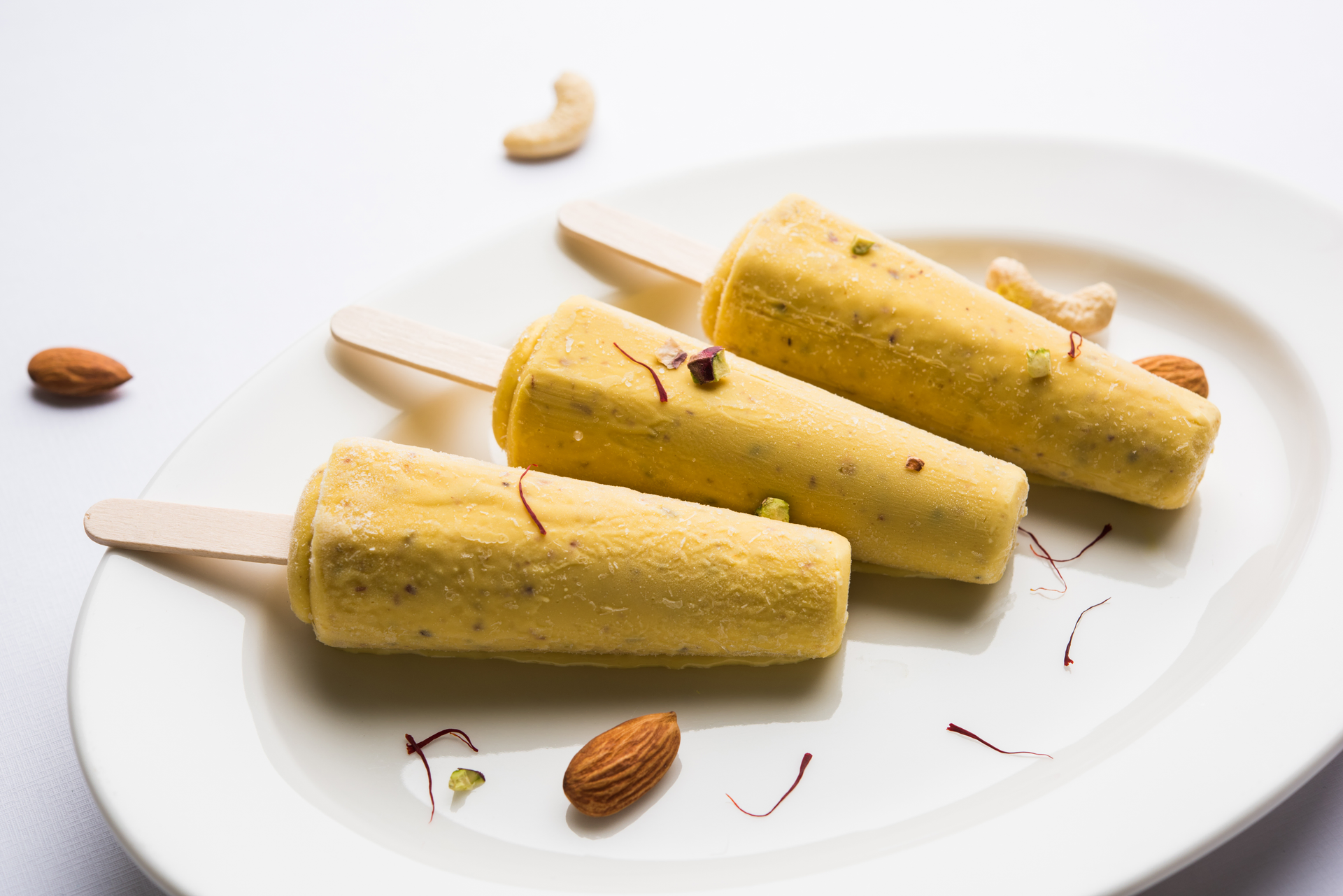 Fragrant Indian Kesar Kulfi with Saffron Threads