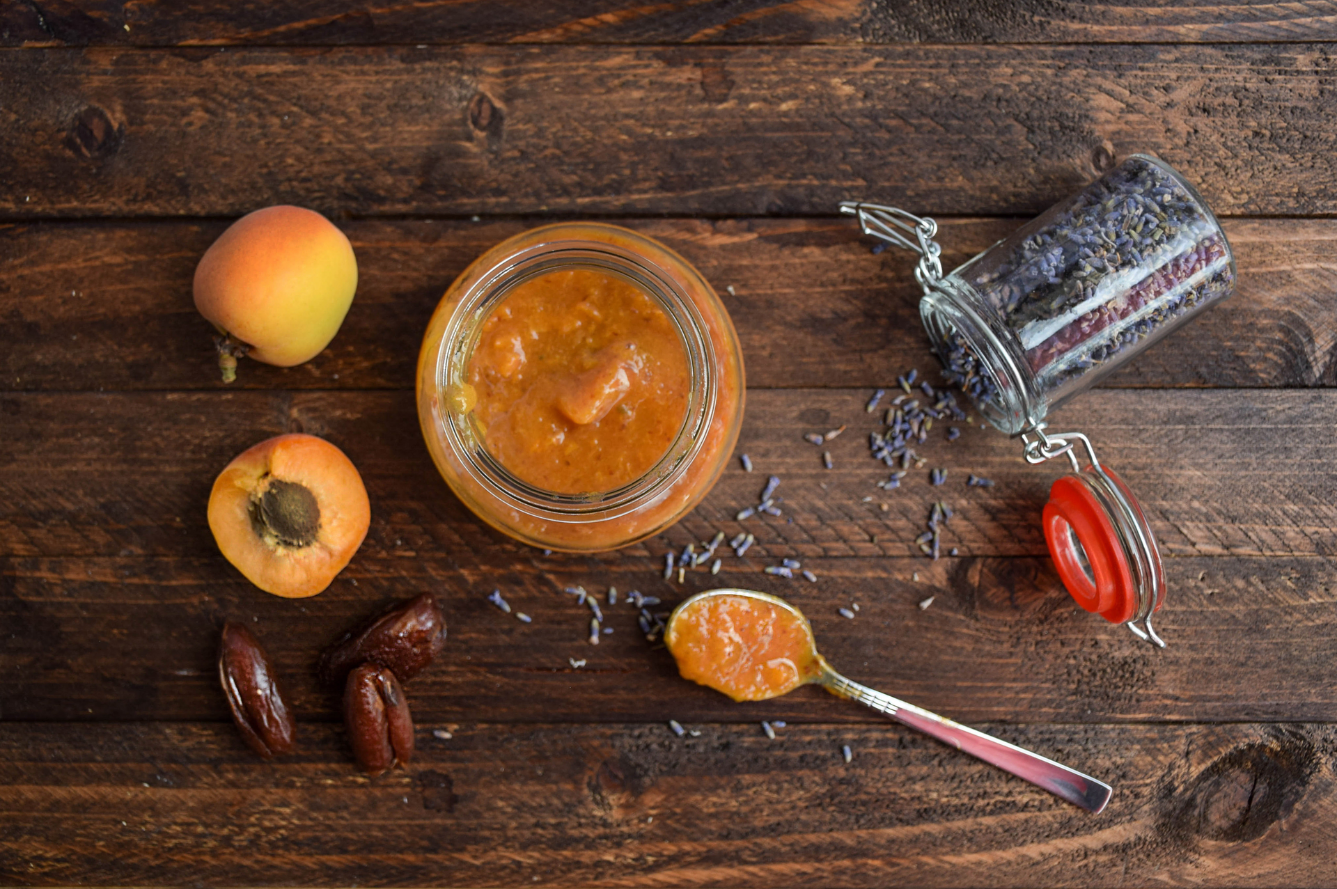 Golden Moroccan Apricot and Fennel Seed Preserve