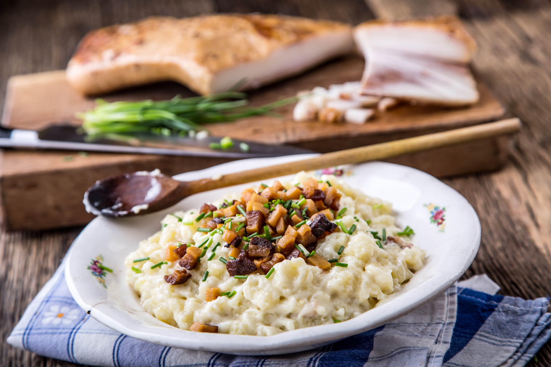 Hearty Irish Colcannon with Bacon and Green Onions