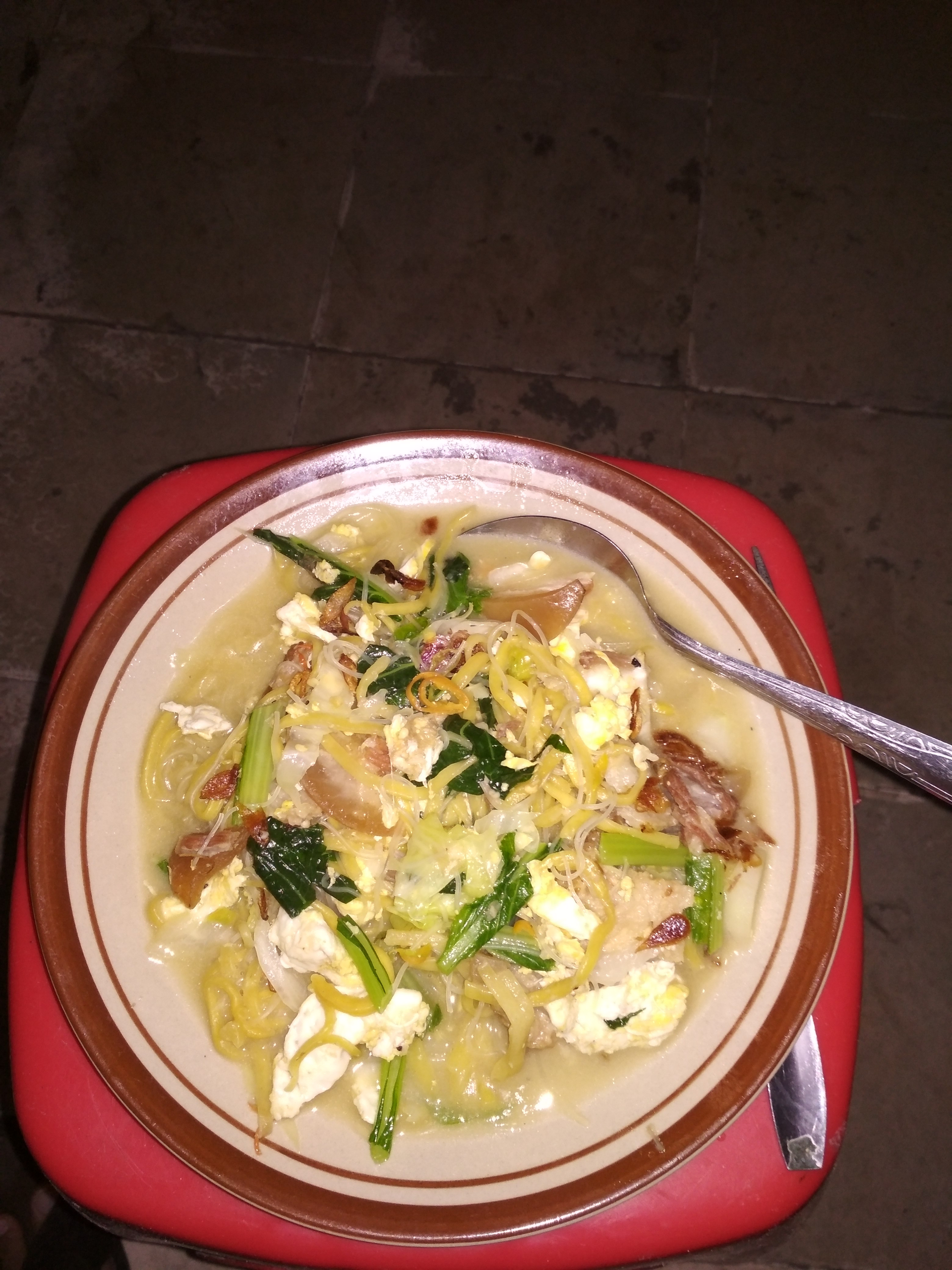 Hearty Irish Seafood Chowder with Leeks and Bacon