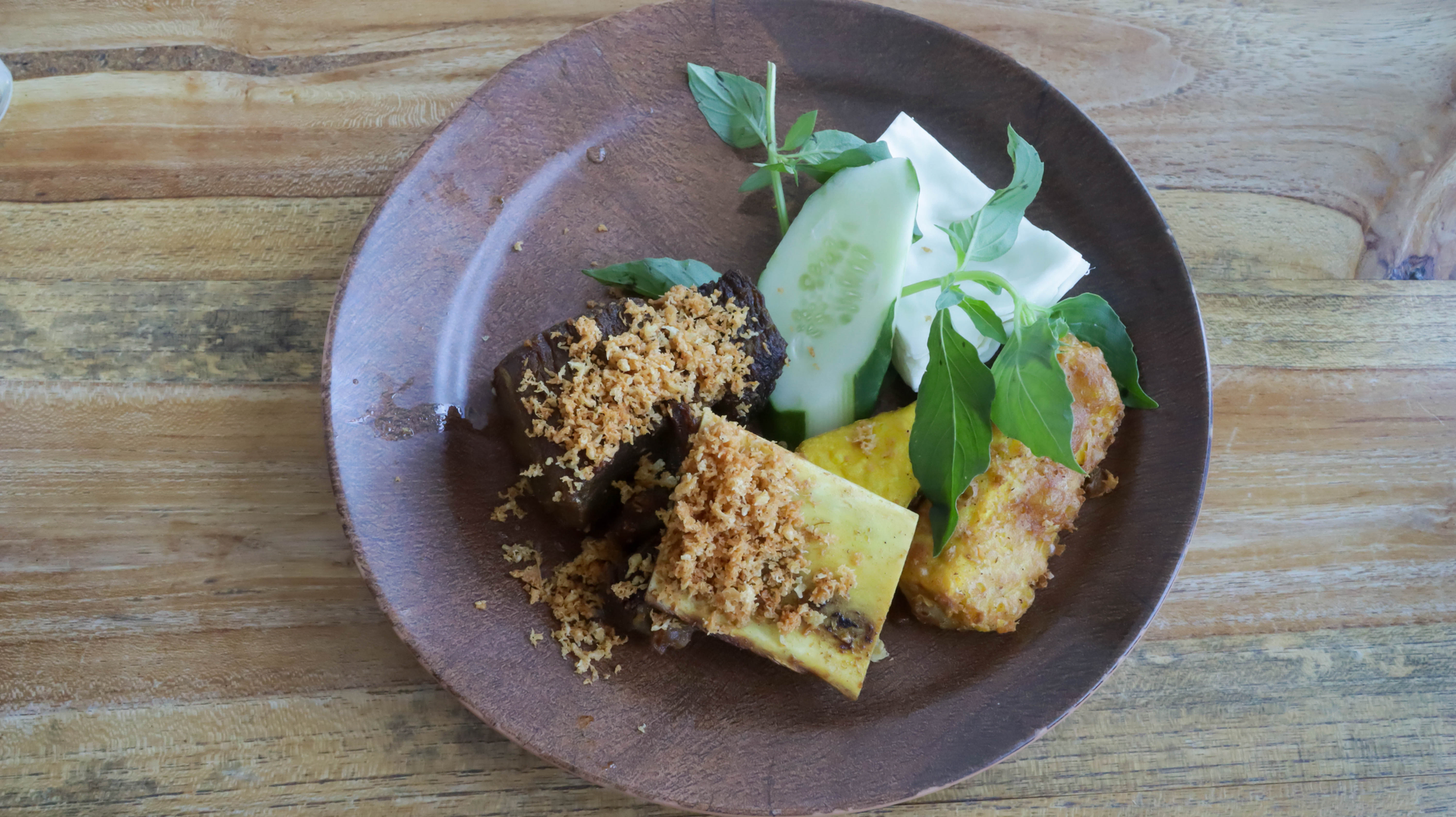Indonesian Tempeh Manis with Sweet Soy and Pineapple