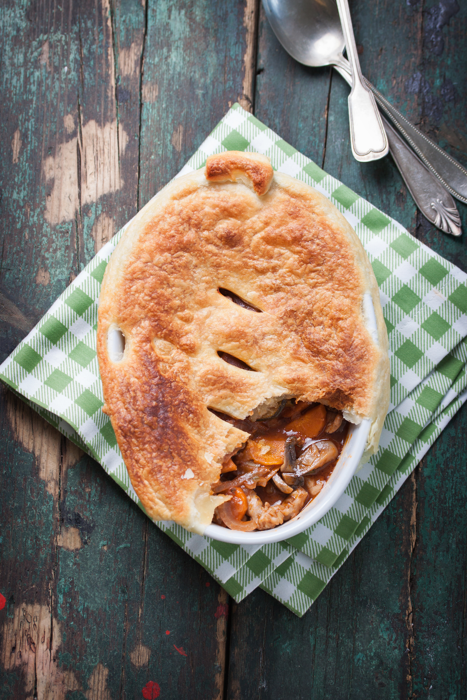 Irish Guinness Pie with Flaky Pastry