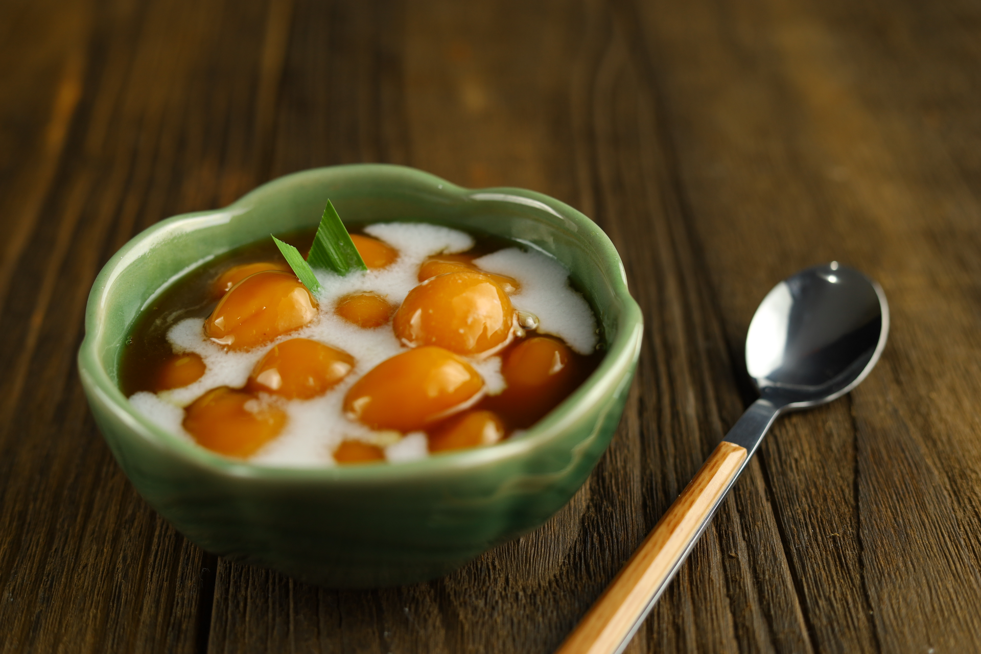 Korean Pumpkin Porridge (Hobakjuk) with Sweet Rice Ball Garnish