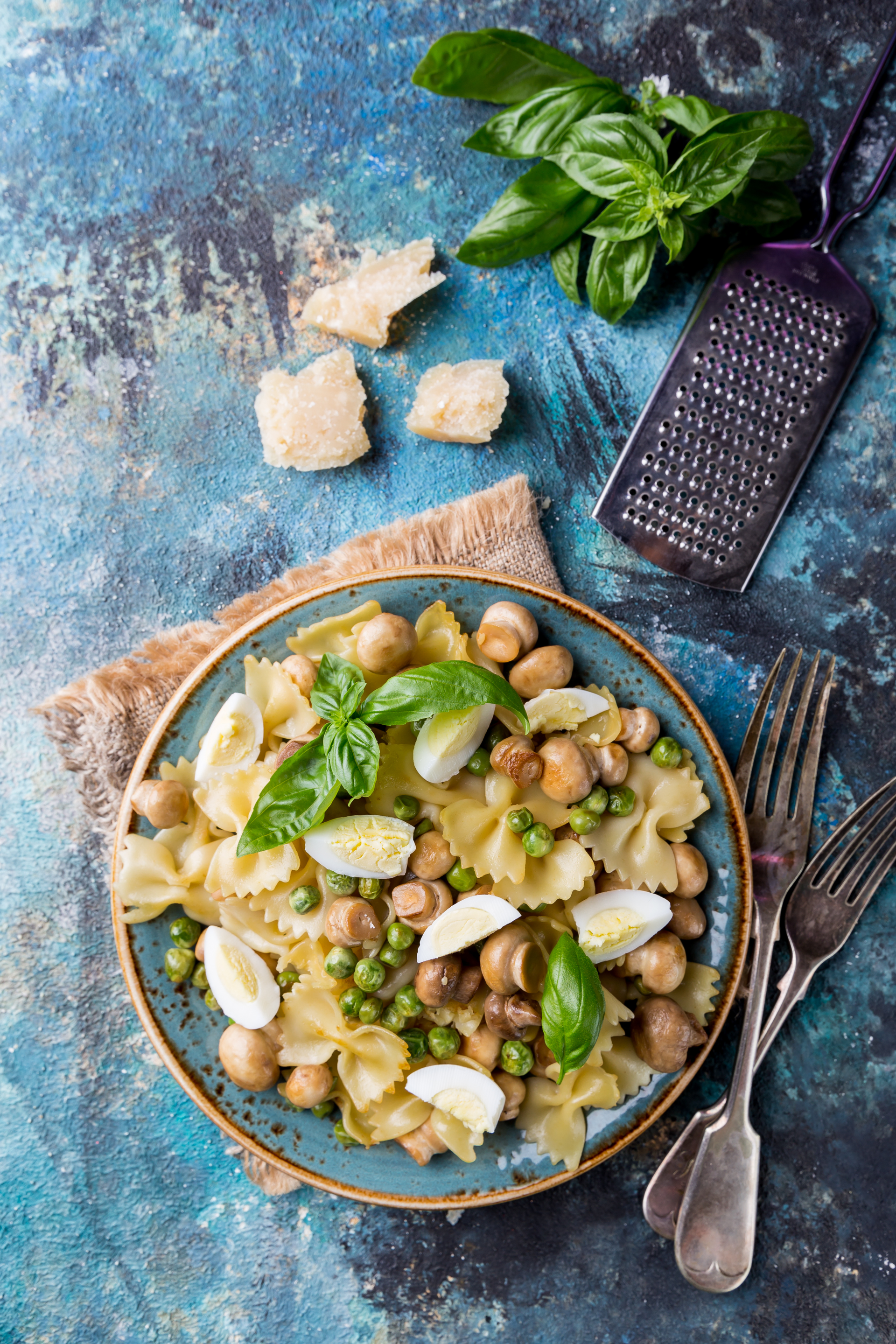 Luxurious Italian Ribollita with Cannellini Beans and Kale