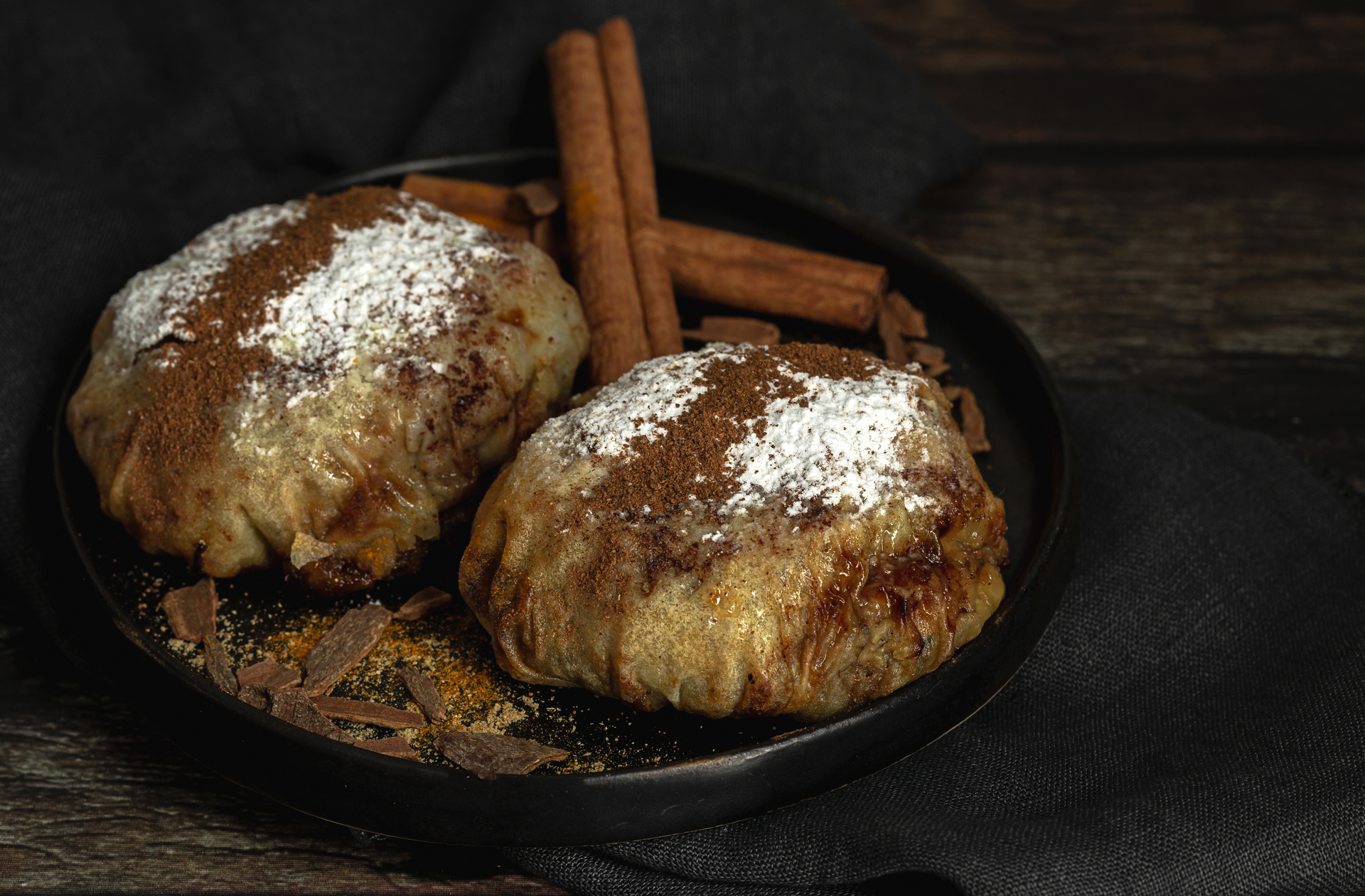 Norwegian Kanelboller with Cardamom Frosting