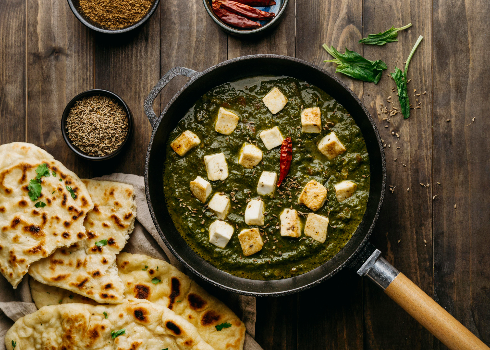 Punjabi Saag Paneer with Tandoori Roti