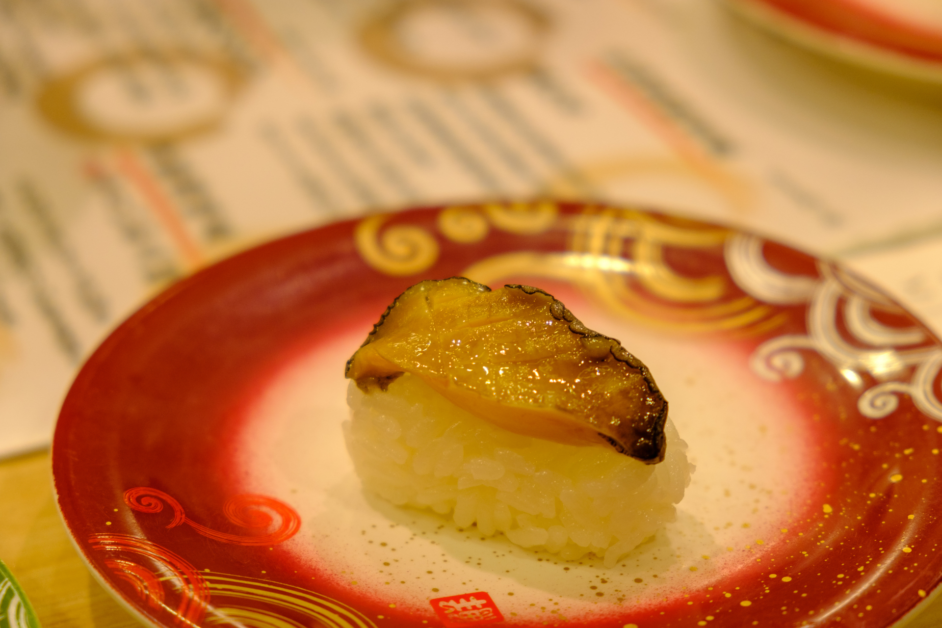 Rich Taiwanese Pineapple Cake with Golden Crust