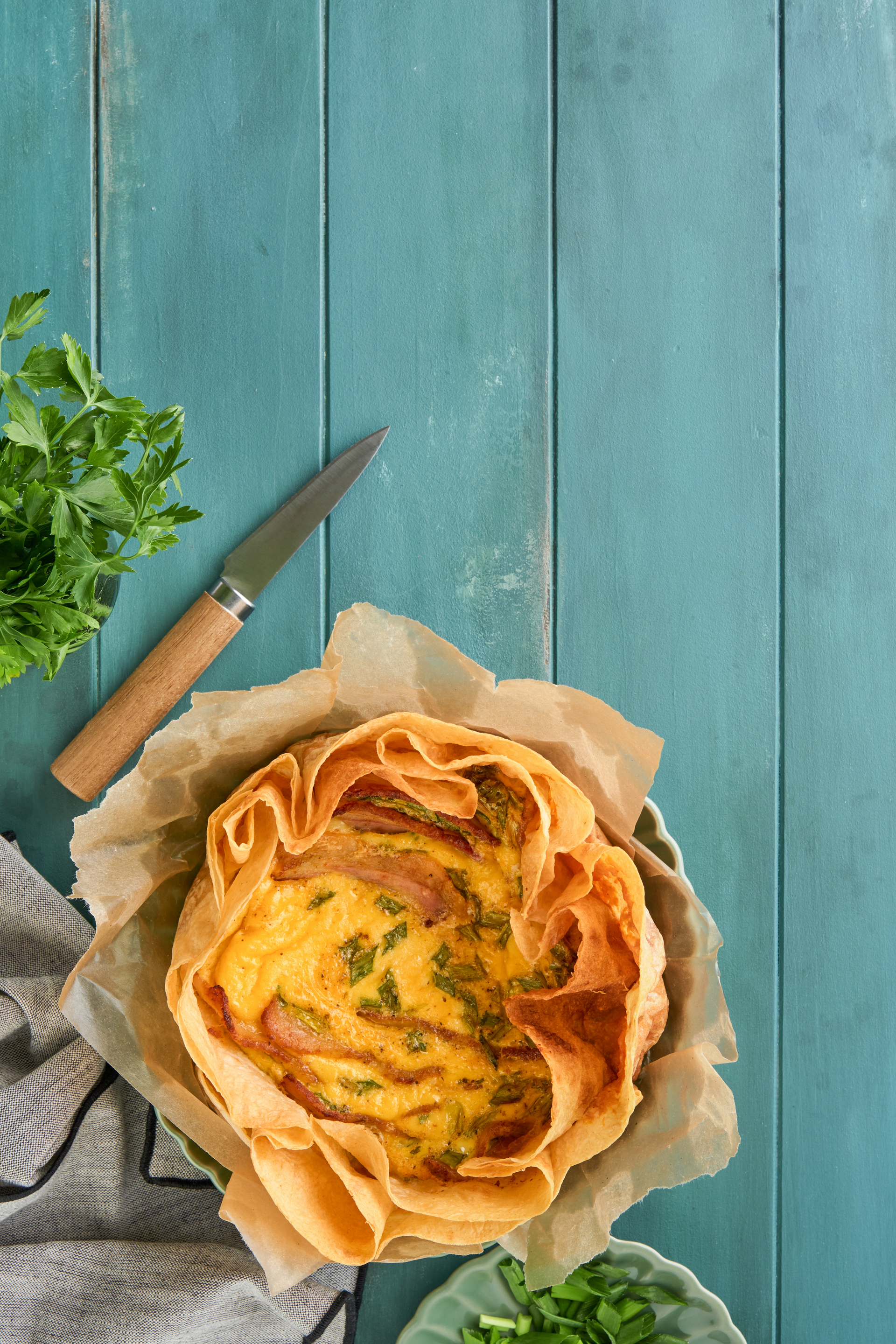 Rustic French Quiche Lorraine with Leek and Gruyère