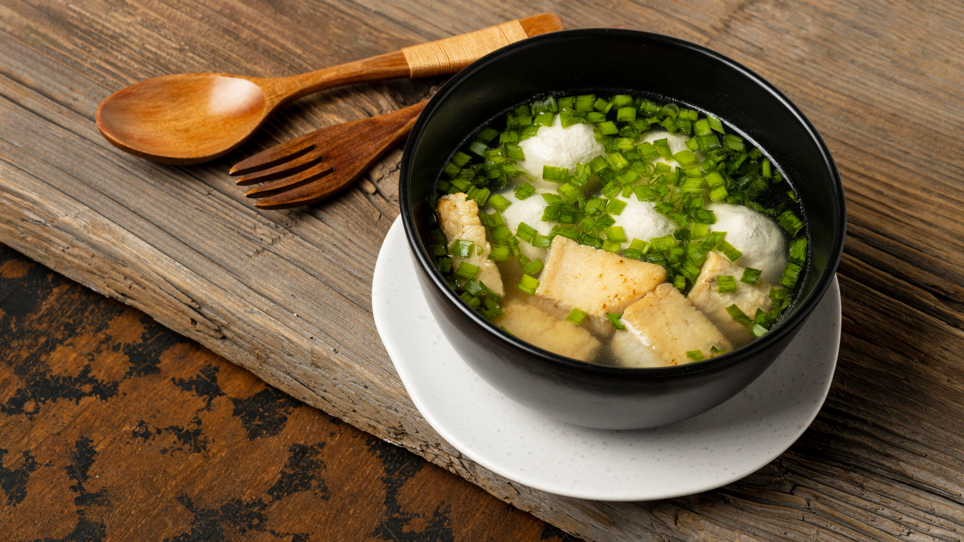 Silky Chinese Egg Drop Soup with Scallions and Tofu