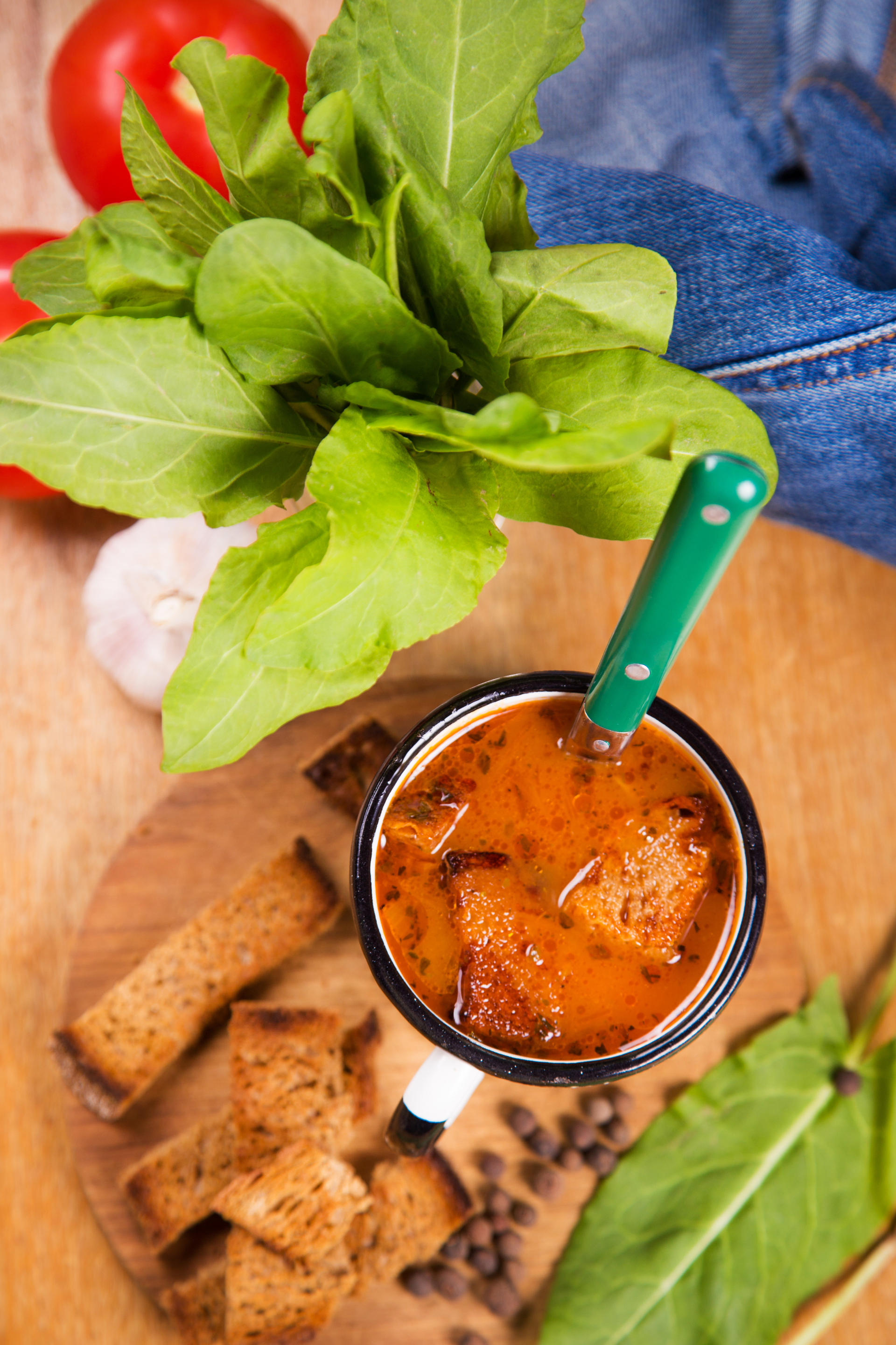 Spanish Romesco Sauce with Grilled Calçots