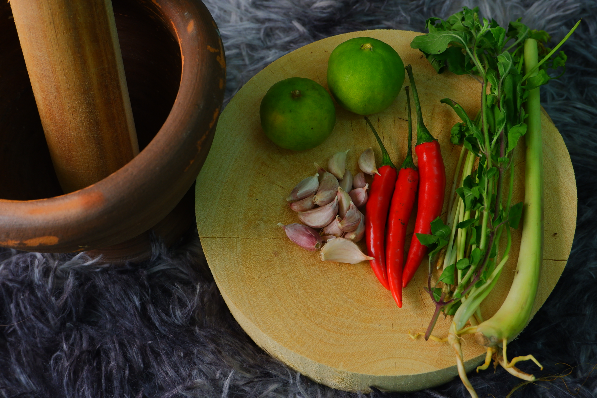 Spicy Laotian Laap with Galangal and Kaffir Lime