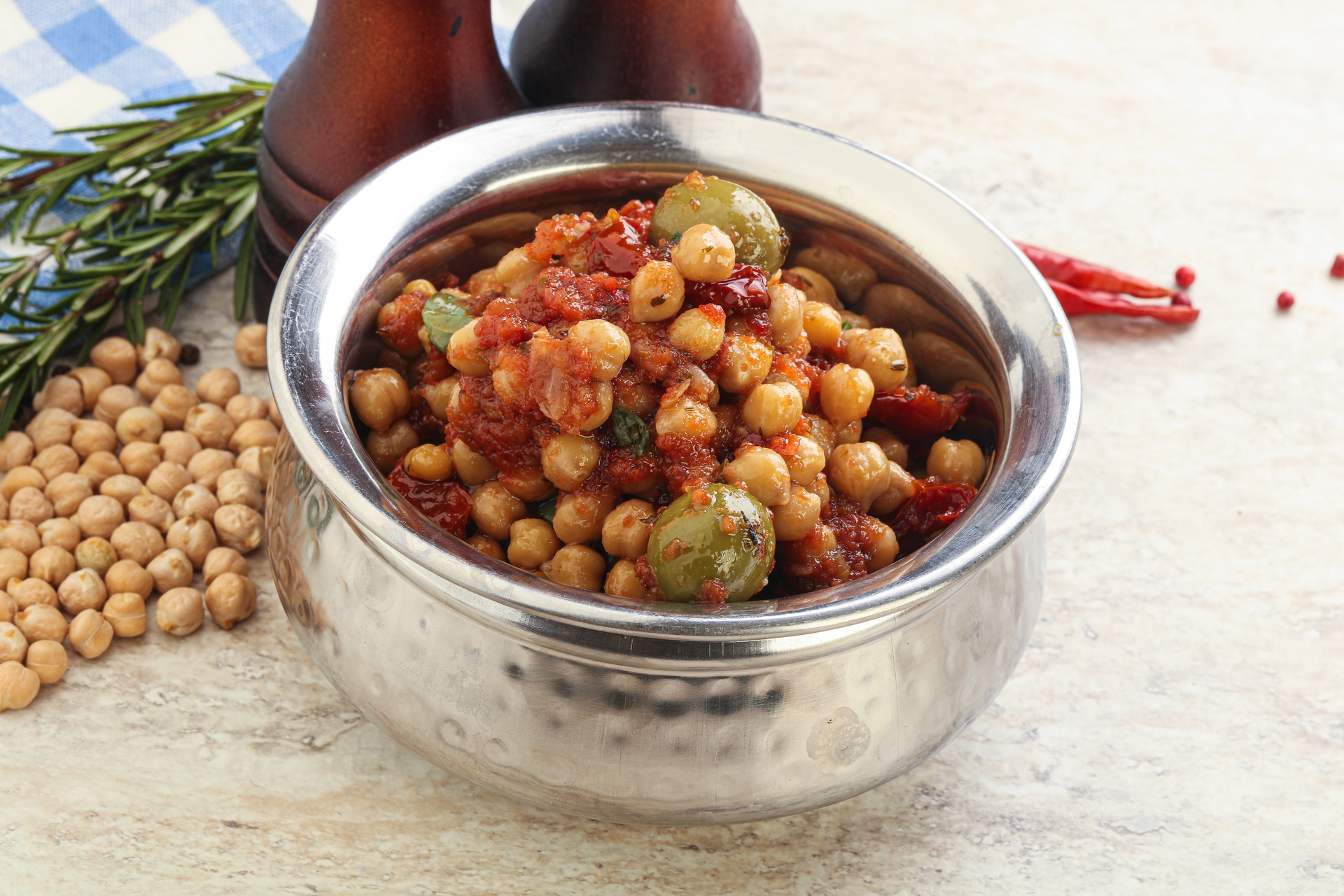 Spicy Tunisian Chickpea Ragout with Harissa and Mint
