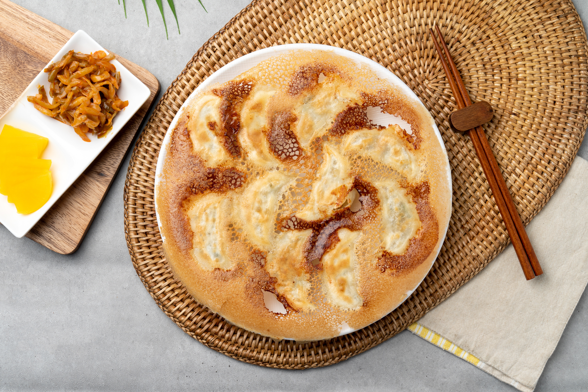 Sweet Korean Hotteok with Brown Sugar and Cinnamon Filling