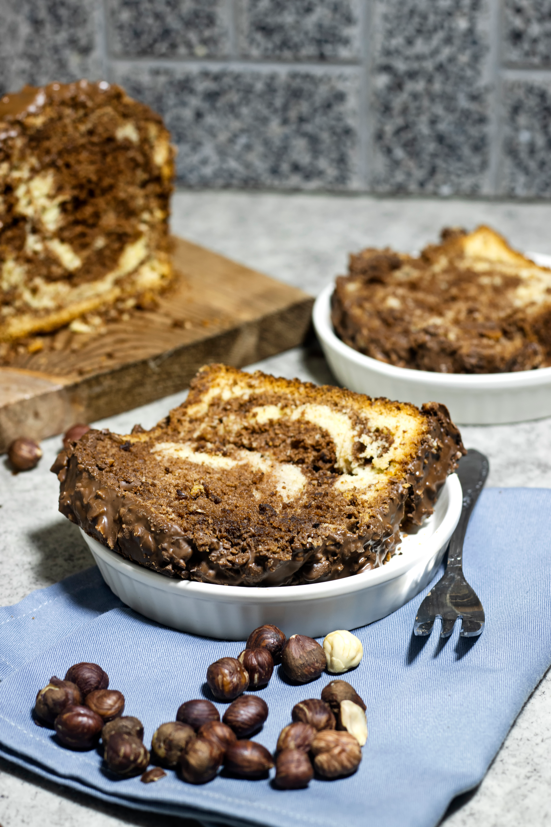 Sweet Romanian Cozonac with Walnuts and Cocoa