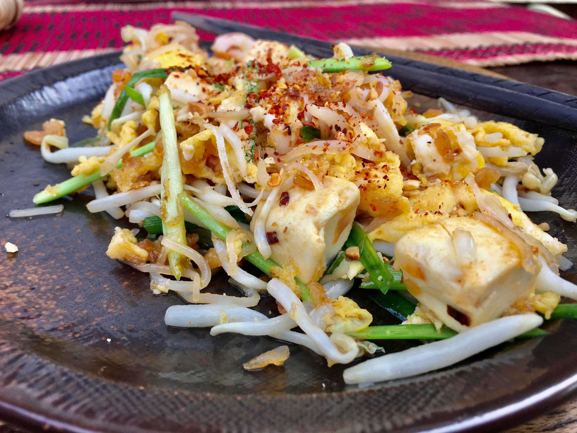 Tangy Burmese Laphet Thoke