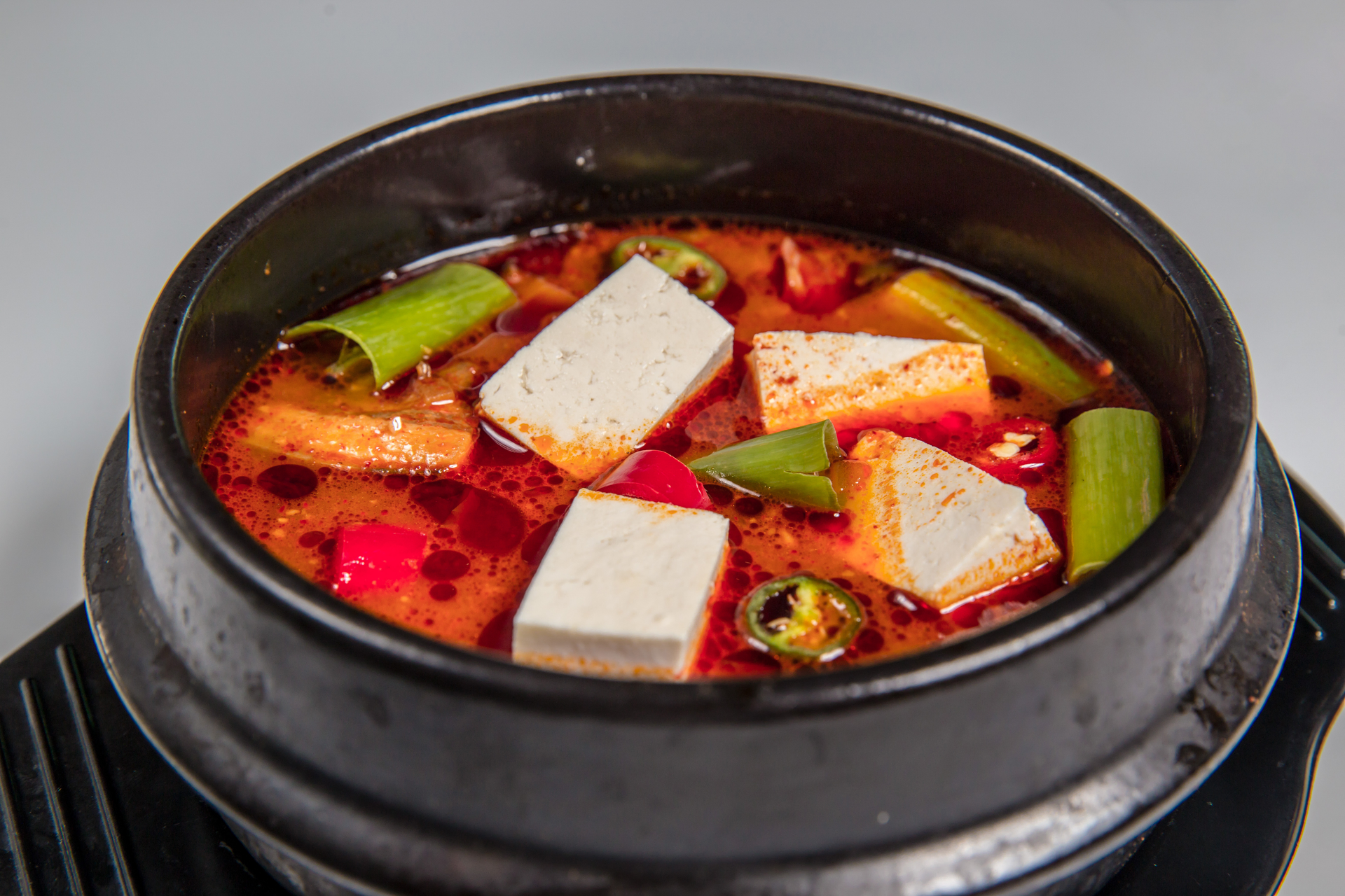 Tangy Korean Kimchi Tofu Jjigae with Fresh Vegetables