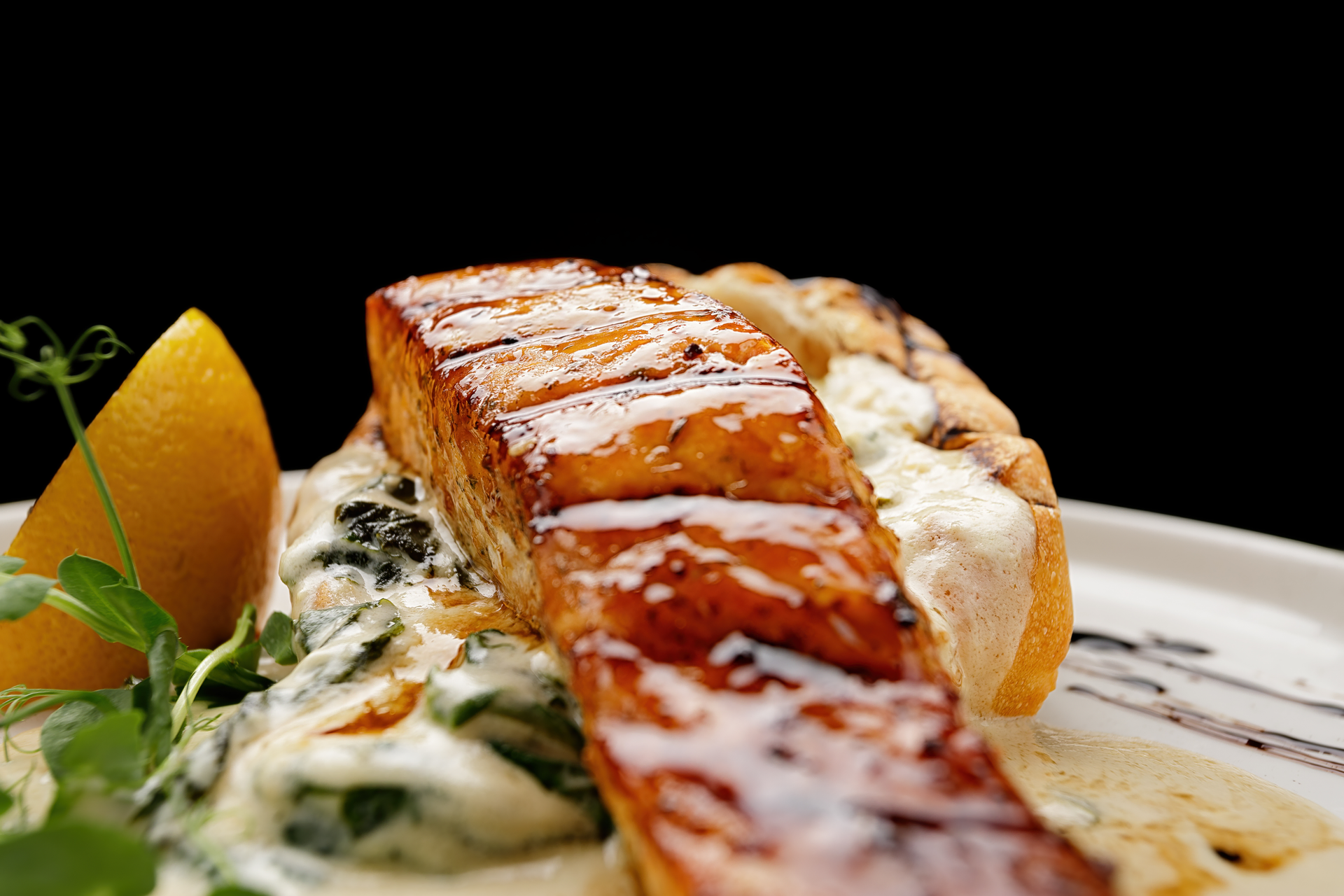 Tangy Nordic Dill-Cured Salmon with Honey Mustard Sauce