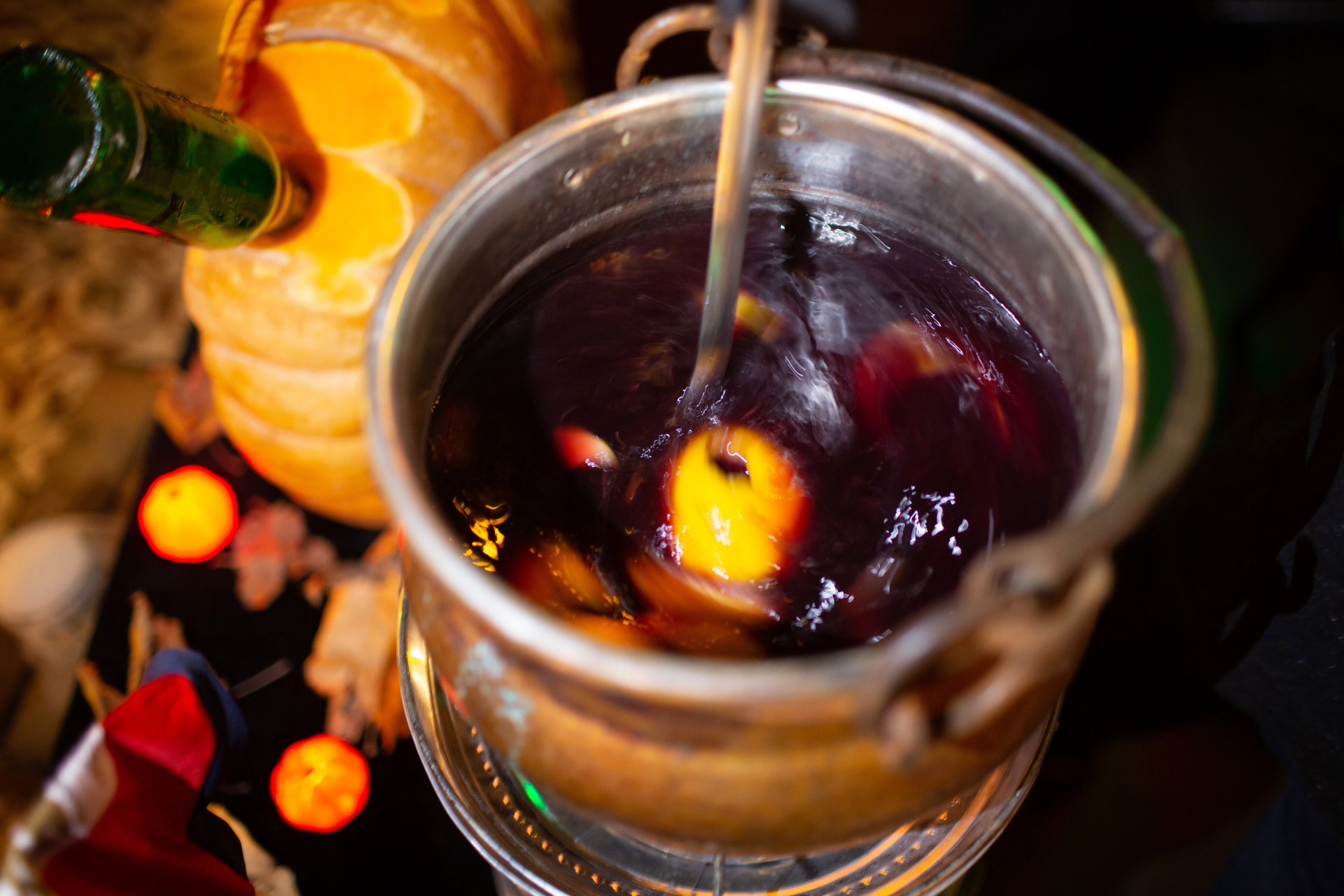 Tangy Peruvian Chicha Morada with Berries and Cinnamon