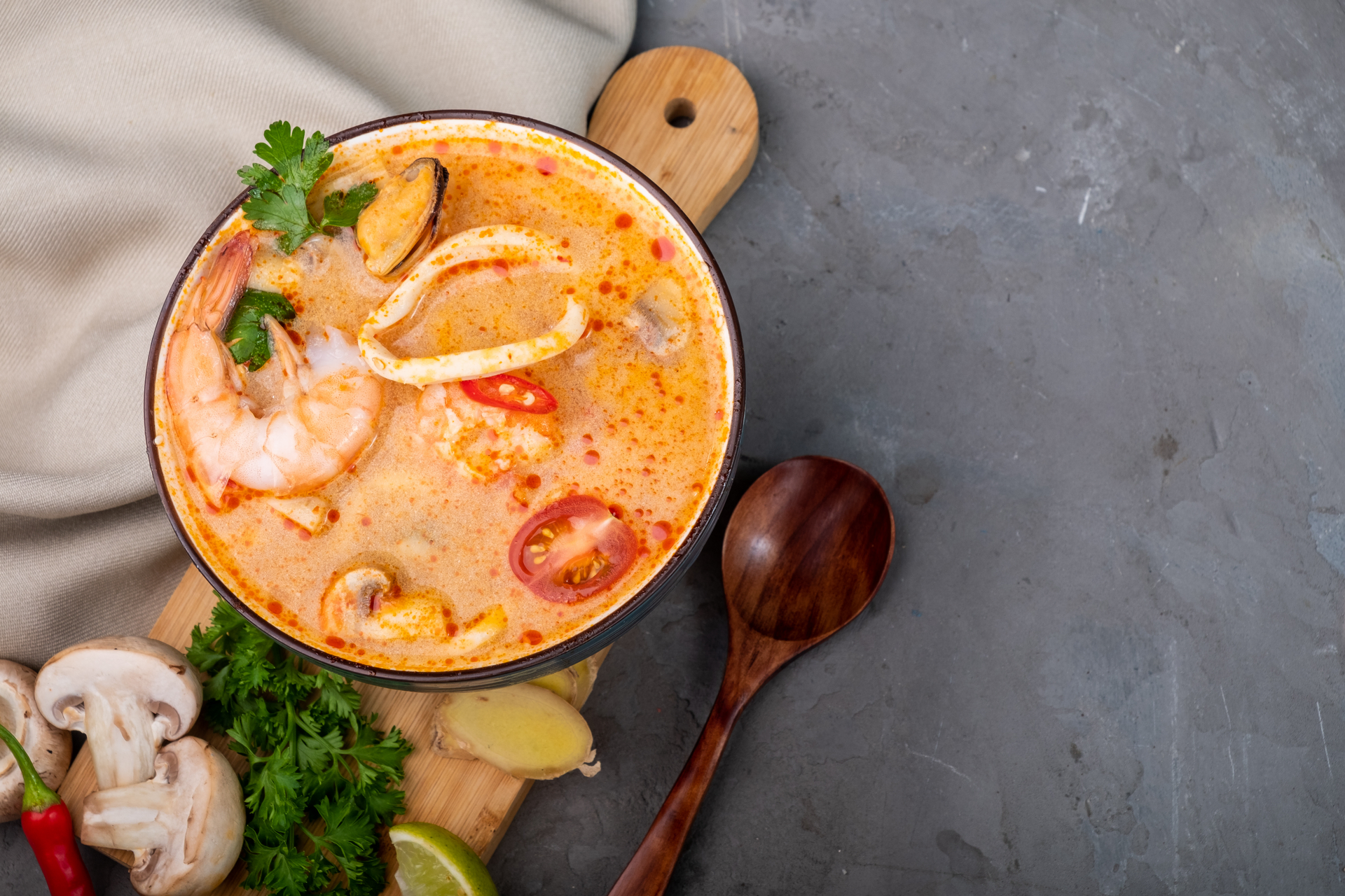 Thai Tom Yum Goong