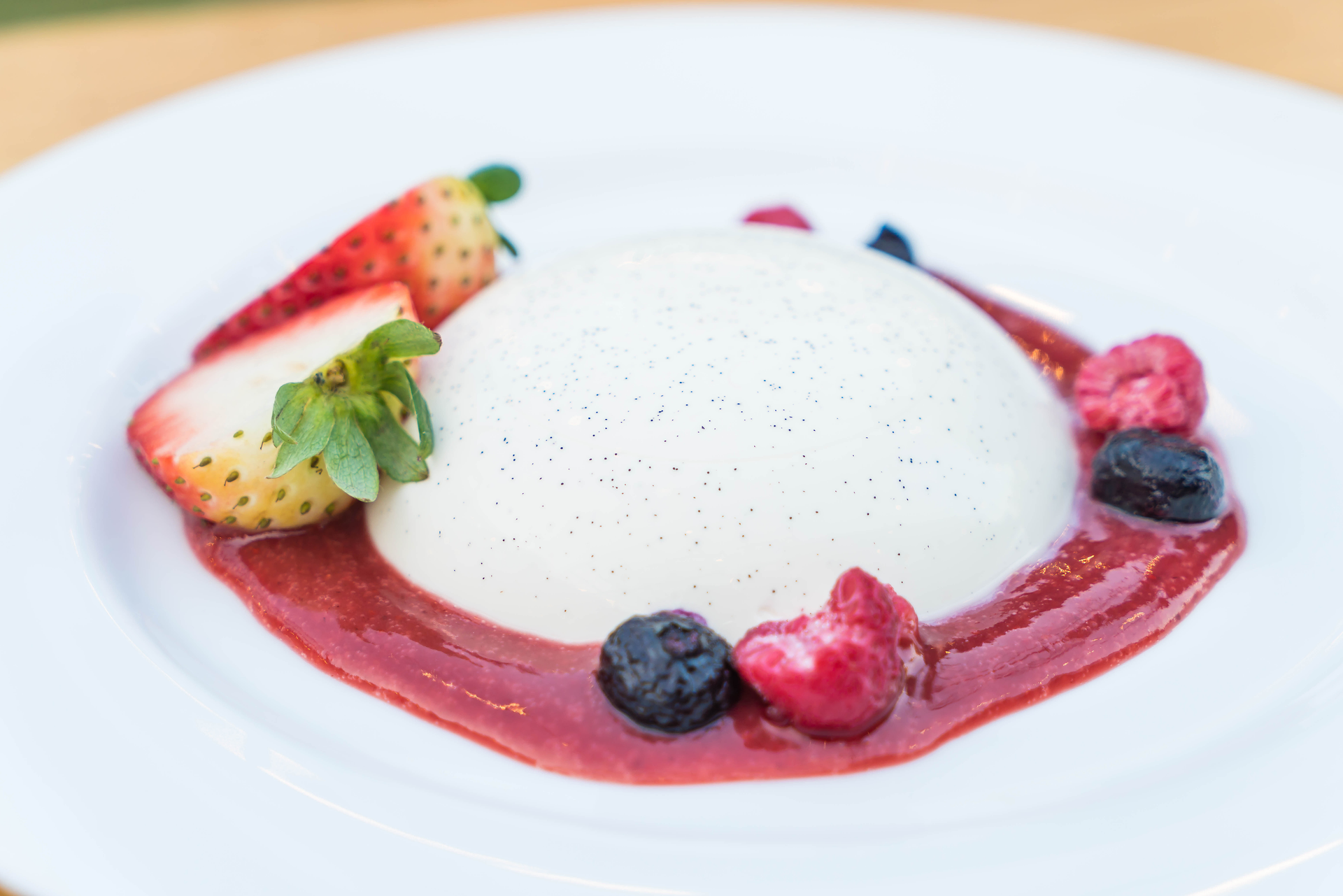 Velvety Italian Panna Cotta with Berry Coulis