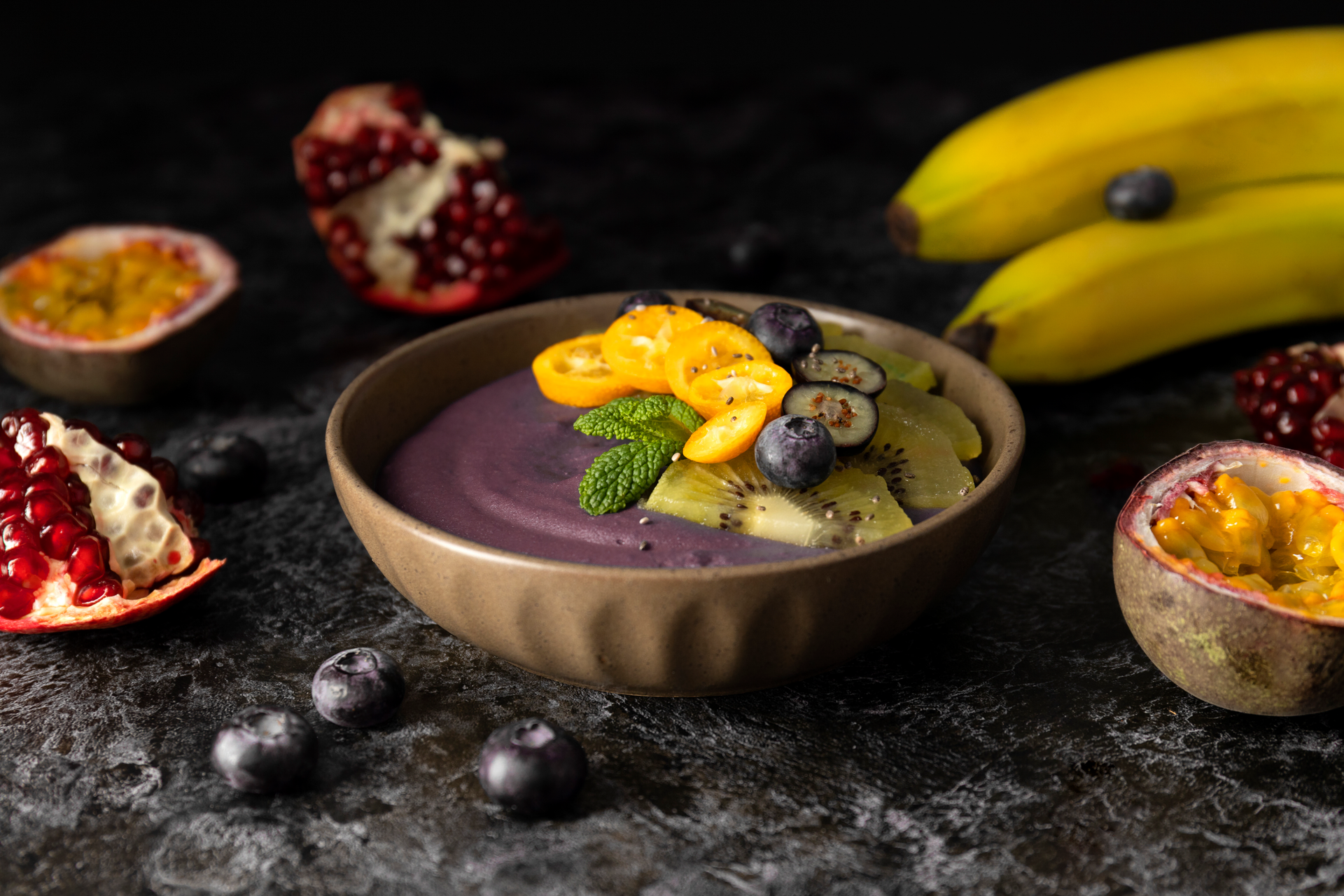 Vibrant Brazilian Açaí Smoothie Bowl with Tropical Fruits