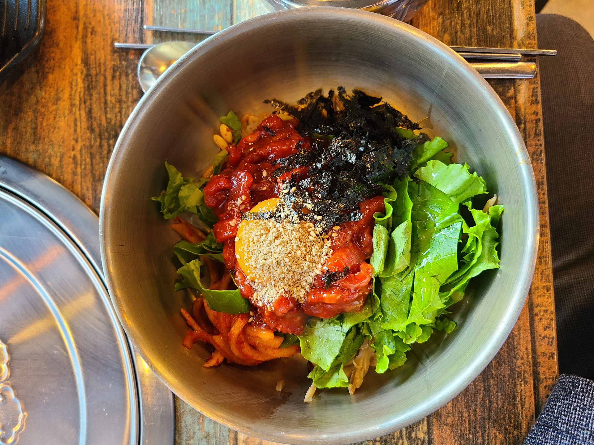Vibrant Korean Bibimbap Bowl with Sesame Spinach