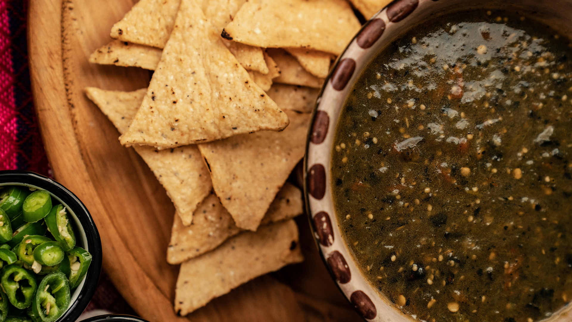 Zesty Brazilian Feijoada Nachos with Lime Crema
