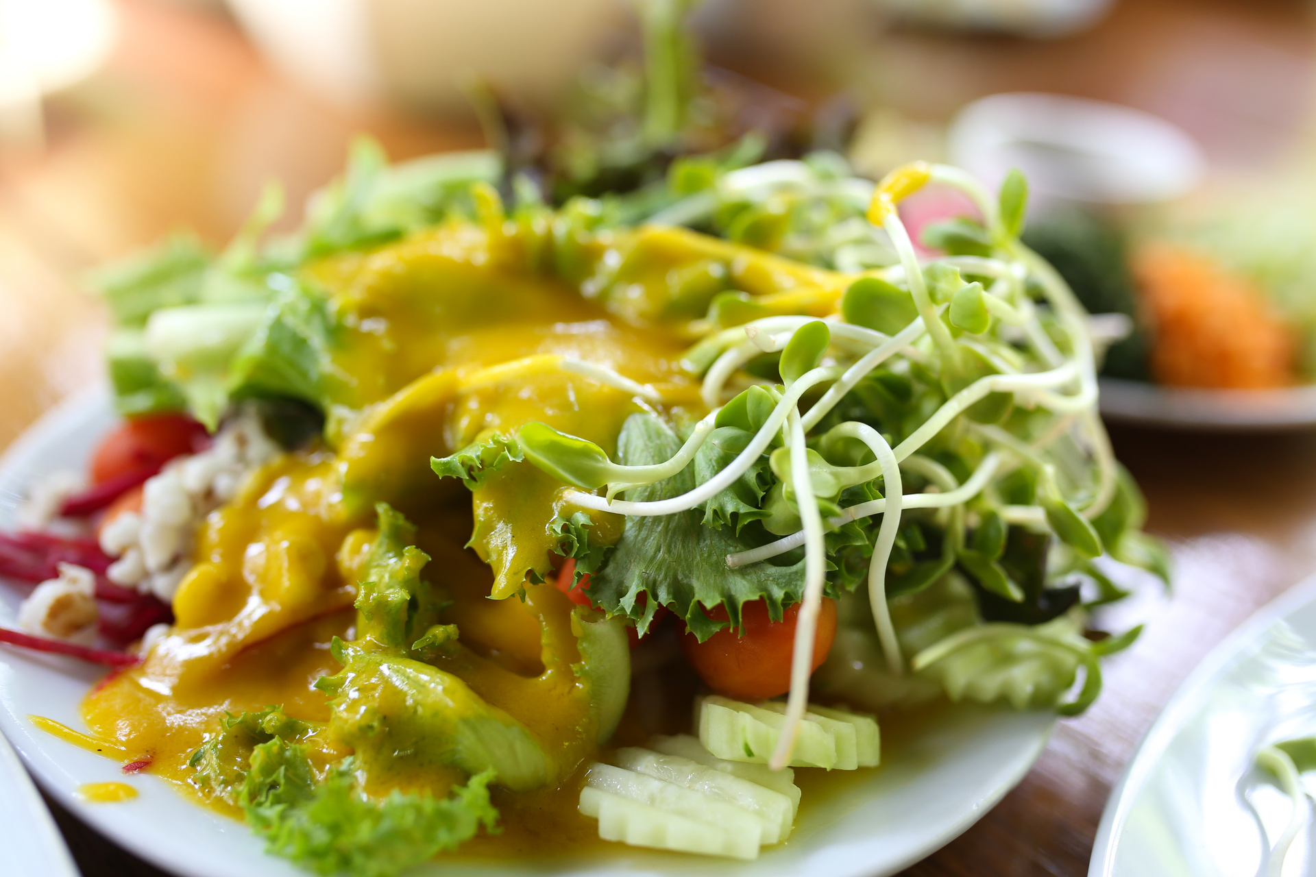 Zesty Peruvian Choclo Salad with Cilantro and Lime Dressing