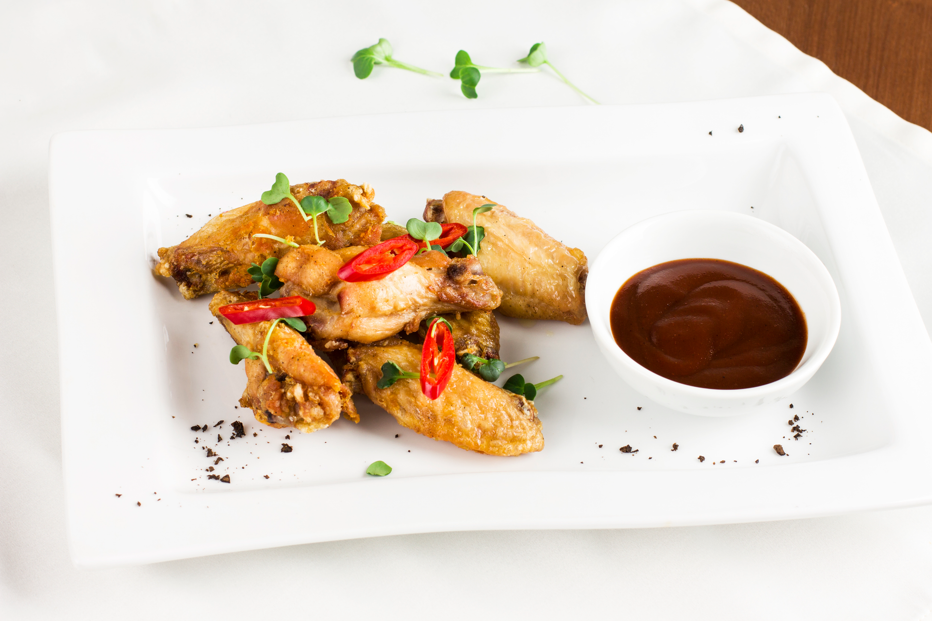 Zesty Vietnamese Nuoc Cham Glazed Chicken Wings